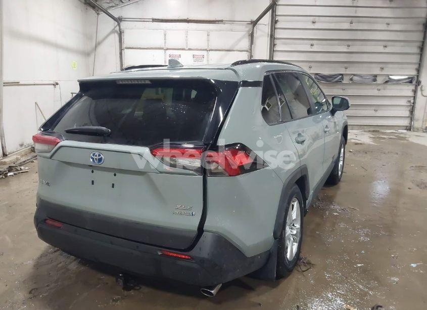 Photo 4 of 2019 Toyota Rav4 HYBRID XLE (VIN 2T3RWRFVXKW042302)