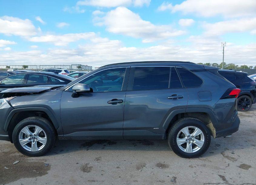 Photo 14 of 2020 Toyota Rav4 HYBRID XLE (VIN 2T3RWRFVXLW078556)