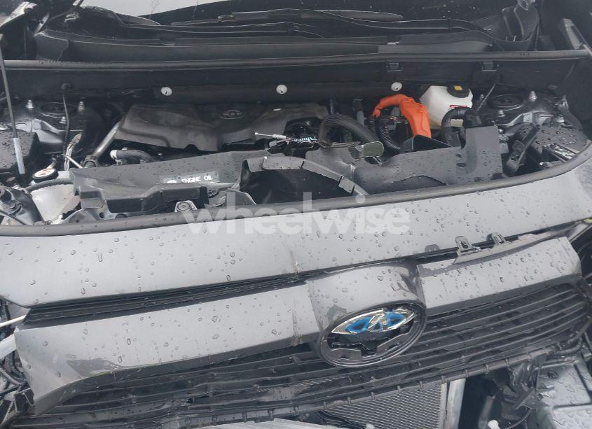 Photo 10 of 2024 Toyota Rav4 HYBRID XLE (VIN 2T3RWRFVXRW248133)