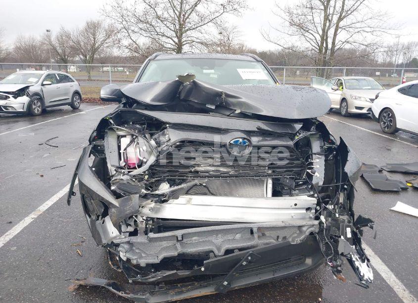 Photo 12 of 2024 Toyota Rav4 HYBRID XLE (VIN 2T3RWRFVXRW248133)