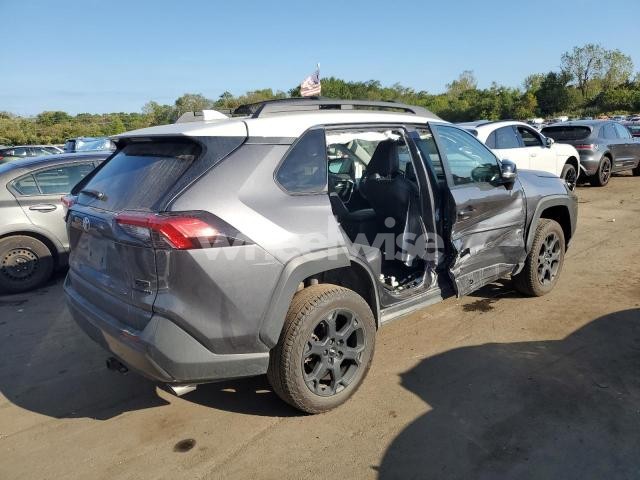 Photo 6 of 2022 TOYOTA RAV4 TRD OFF ROAD (VIN 2T3S1RFV3NW261252)
