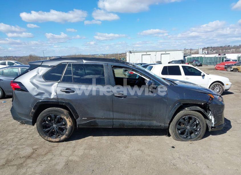 Photo 14 of 2024 Toyota Rav4 HYBRID SE (VIN 2T3T6RFV0RW051283)