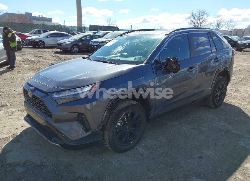 Photo 2 of 2024 Toyota Rav4 HYBRID SE (VIN 2T3T6RFV0RW051283)