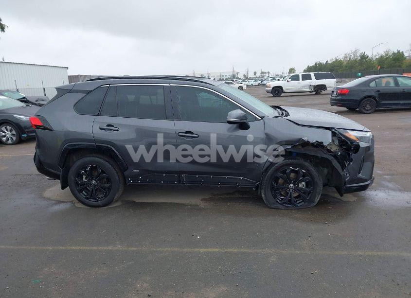 Photo 14 of 2024 Toyota Rav4 HYBRID SE (VIN 2T3T6RFV0RW055852)