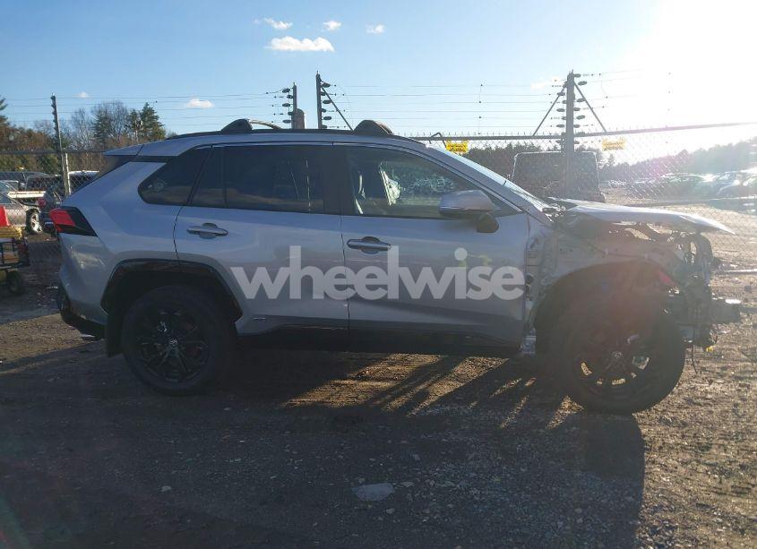 Photo 14 of 2024 Toyota Rav4 HYBRID SE (VIN 2T3T6RFV6RW078651)