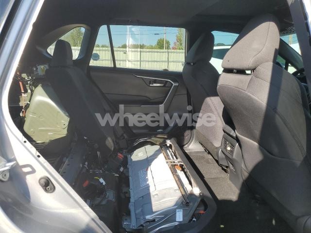 Photo 13 of 2022 TOYOTA RAV4 SE (VIN 2T3T6RFV8NW030031)