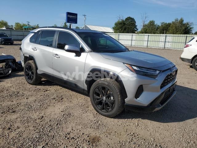 Photo 4 of 2022 TOYOTA RAV4 SE (VIN 2T3T6RFV8NW030031)
