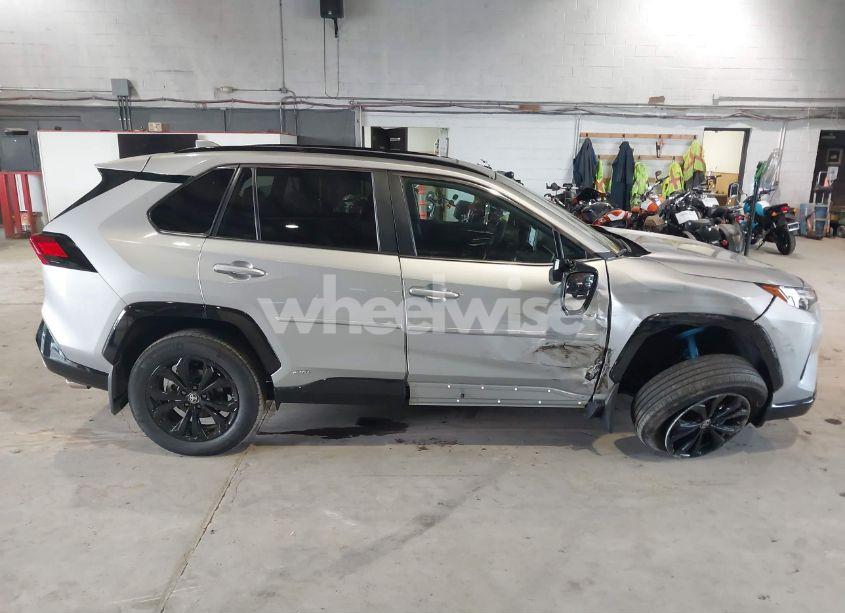 Photo 13 of 2024 Toyota Rav4 SE HYBRID (VIN 2T3T6RFV8RW054125)