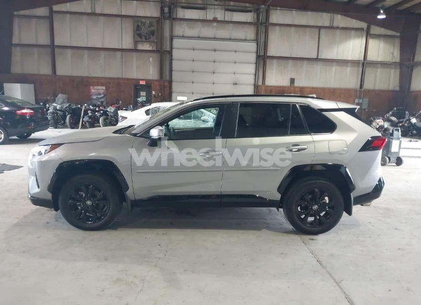 Photo 14 of 2024 Toyota Rav4 SE HYBRID (VIN 2T3T6RFV8RW054125)