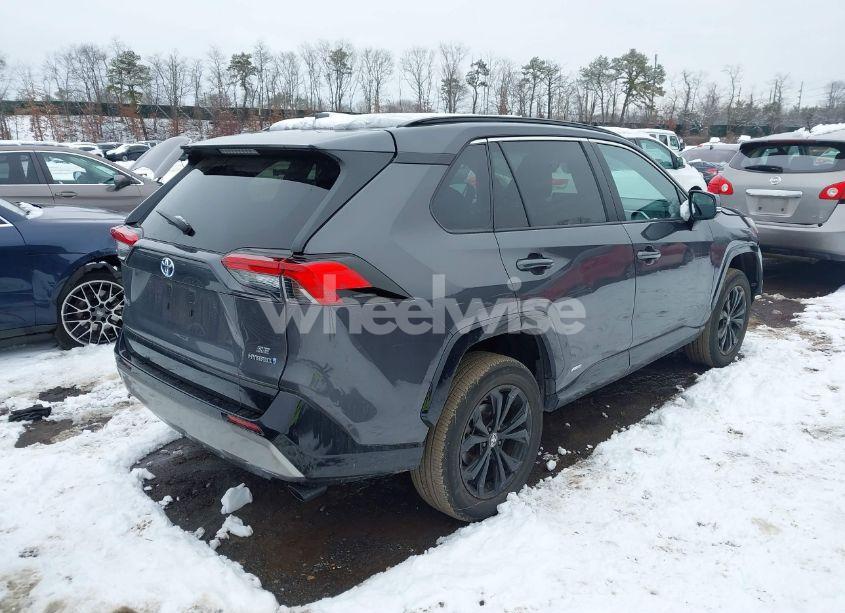 Photo 4 of 2022 Toyota Rav4 HYBRID SE (VIN 2T3T6RFV9NW031740)