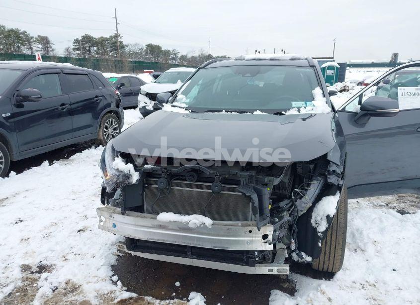 Photo 6 of 2022 Toyota Rav4 HYBRID SE (VIN 2T3T6RFV9NW031740)