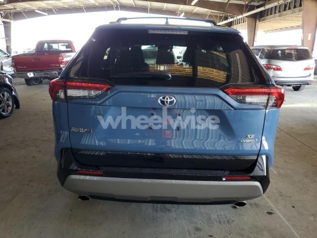 Photo 3 of 2024 TOYOTA RAV4 SE (VIN 2T3T6RFVXRW064901)