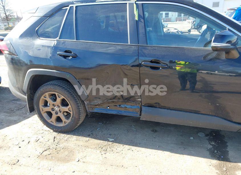 Photo 6 of 2024 Toyota Rav4 HYBRID WOODLAND EDITION (VIN 2T3UWRFV1RW226287)