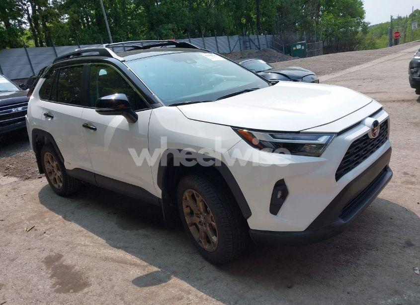 2025 Toyota Rav4 HYBRID WOODLAND EDITION (VIN 2T3UWRFV3SW262939) main photo