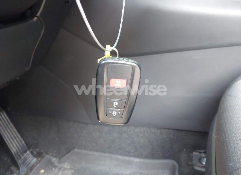 Photo 11 of 2025 Toyota Rav4 HYBRID WOODLAND EDITION (VIN 2T3UWRFV3SW262939)