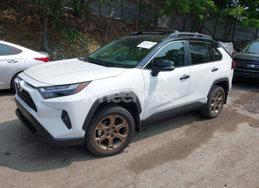 Photo 2 of 2025 Toyota Rav4 HYBRID WOODLAND EDITION (VIN 2T3UWRFV3SW262939)