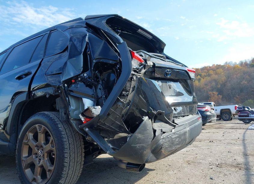 Photo 19 of 2023 Toyota Rav4 HYBRID WOODLAND EDITION (VIN 2T3UWRFV4PW168964)