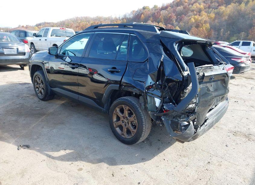 Photo 3 of 2023 Toyota Rav4 HYBRID WOODLAND EDITION (VIN 2T3UWRFV4PW168964)