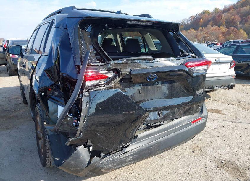 Photo 6 of 2023 Toyota Rav4 HYBRID WOODLAND EDITION (VIN 2T3UWRFV4PW168964)