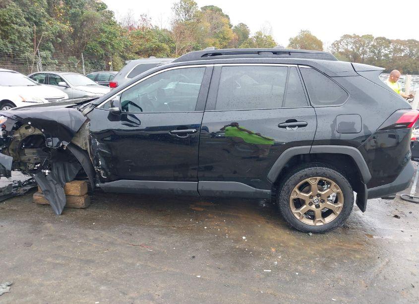 Photo 14 of 2024 Toyota Rav4 HYBRID WOODLAND EDITION (VIN 2T3UWRFV4RW226025)