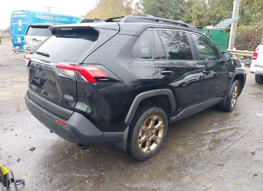 Photo 4 of 2024 Toyota Rav4 HYBRID WOODLAND EDITION (VIN 2T3UWRFV4RW226025)