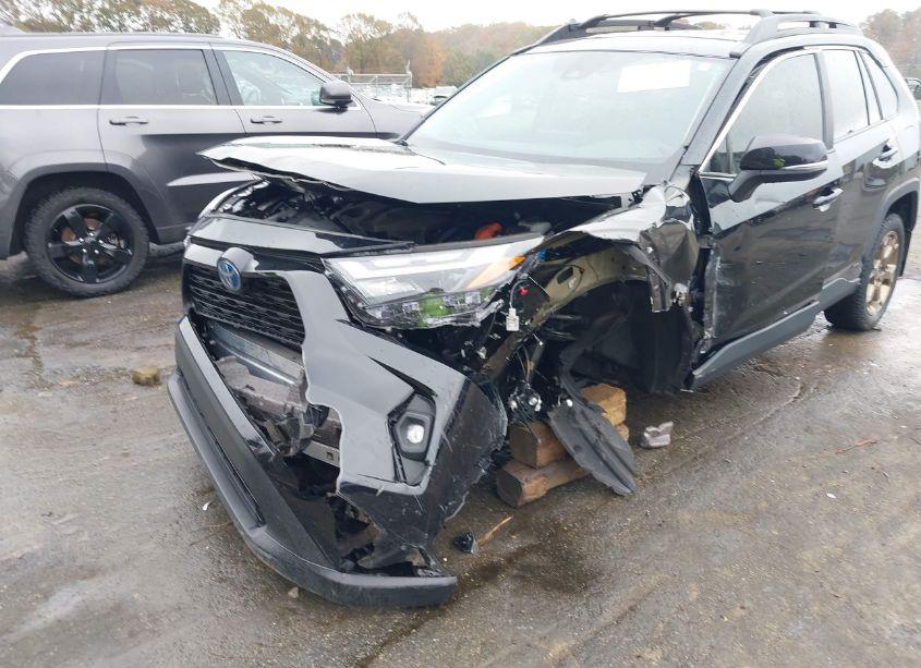 Photo 6 of 2024 Toyota Rav4 HYBRID WOODLAND EDITION (VIN 2T3UWRFV4RW226025)