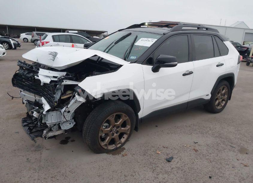 Photo 2 of 2024 Toyota Rav4 HYBRID WOODLAND EDITION (VIN 2T3UWRFV6RW235390)