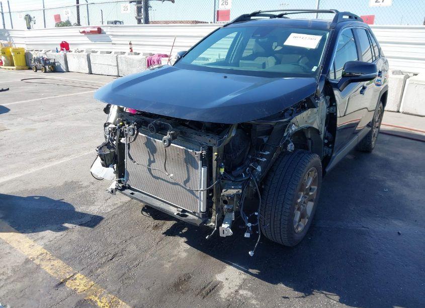 Photo 6 of 2023 Toyota Rav4 HYBRID WOODLAND EDITION (VIN 2T3UWRFV8PW176775)