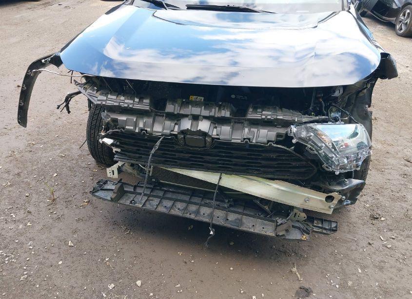 Photo 6 of 2021 Toyota Rav4 XLE (VIN 2T3W1RFV0MC132208)