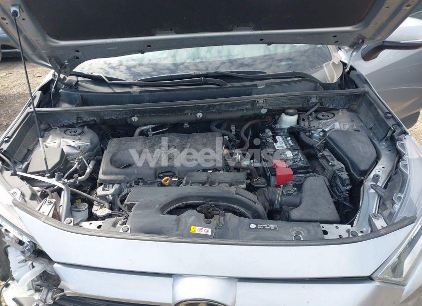 Photo 10 of 2021 Toyota Rav4 XLE (VIN 2T3W1RFV0MC145153)