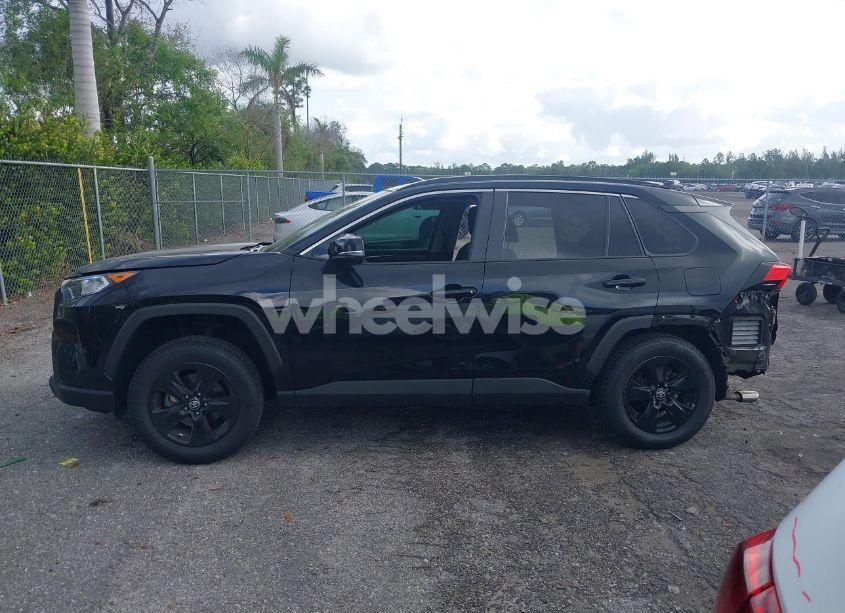 Photo 14 of 2021 Toyota Rav4 XLE (VIN 2T3W1RFV0MW141957)