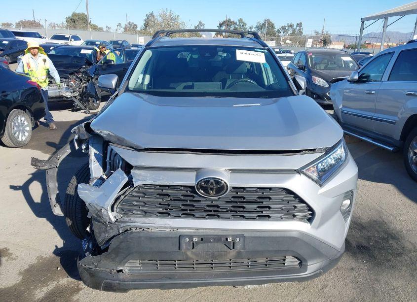 Photo 12 of 2021 Toyota Rav4 XLE (VIN 2T3W1RFV0MW147581)