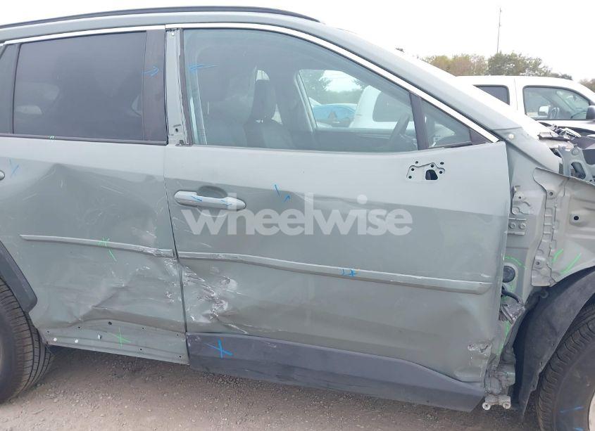 Photo 19 of 2021 Toyota Rav4 XLE (VIN 2T3W1RFV0MW176224)