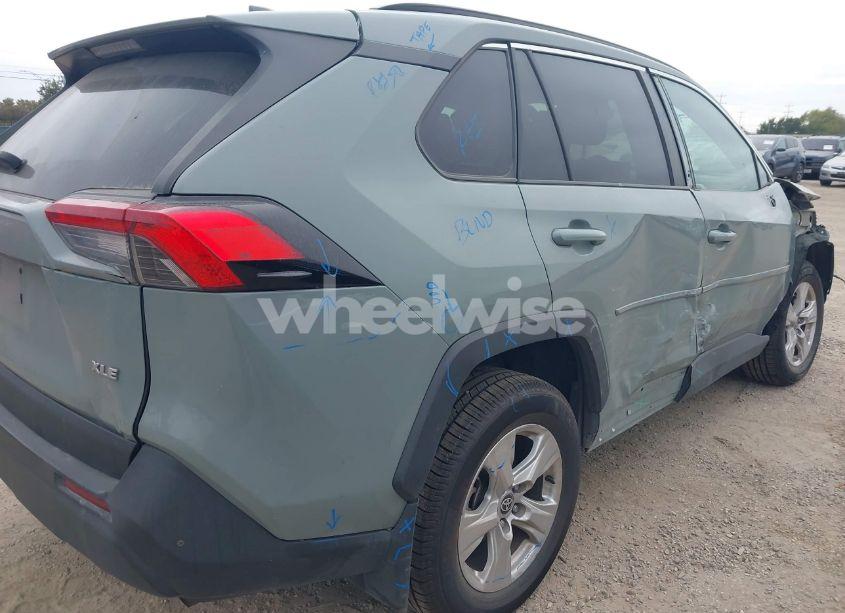 Photo 20 of 2021 Toyota Rav4 XLE (VIN 2T3W1RFV0MW176224)