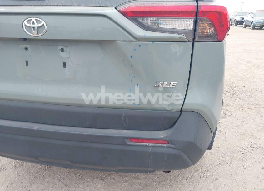 Photo 21 of 2021 Toyota Rav4 XLE (VIN 2T3W1RFV0MW176224)
