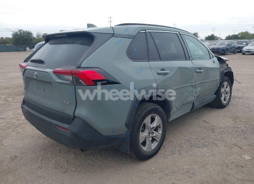 Photo 4 of 2021 Toyota Rav4 XLE (VIN 2T3W1RFV0MW176224)