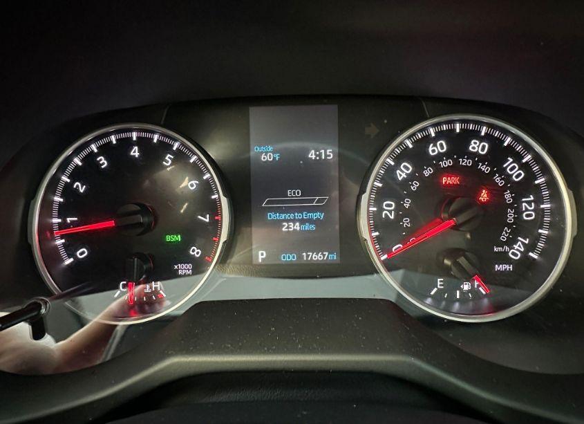 Photo 7 of 2022 Toyota Rav4 XLE (VIN 2T3W1RFV0NC174962)