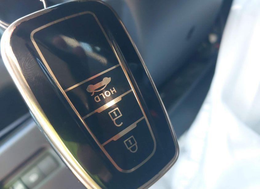 Photo 11 of 2022 Toyota Rav4 XLE (VIN 2T3W1RFV0NW195583)