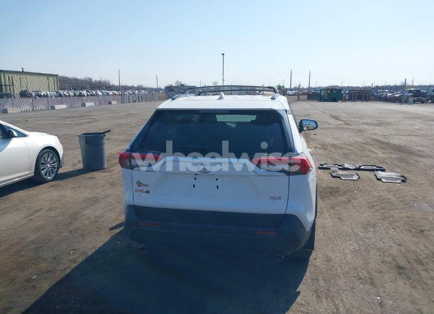 Photo 16 of 2023 Toyota Rav4 XLE (VIN 2T3W1RFV0PW269894)