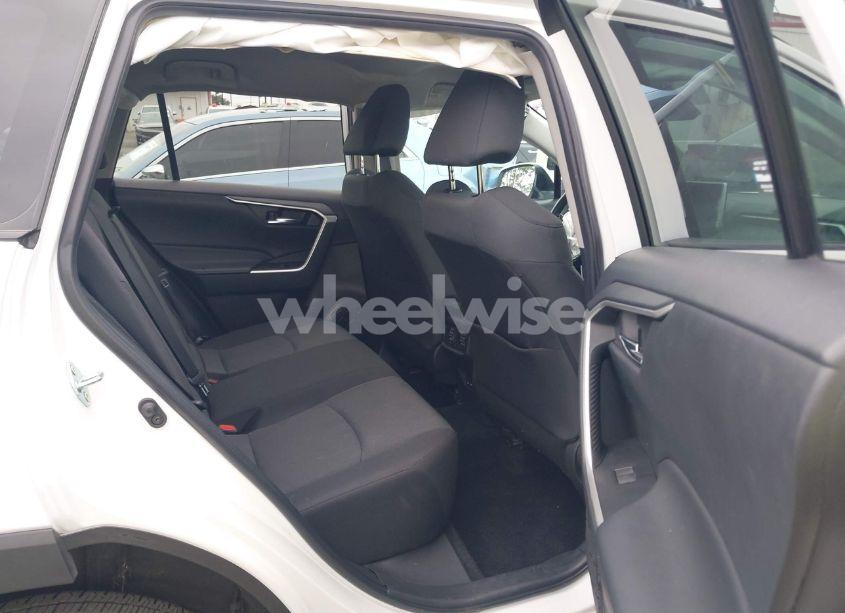 Photo 8 of 2024 Toyota Rav4 XLE (VIN 2T3W1RFV0RC277255)