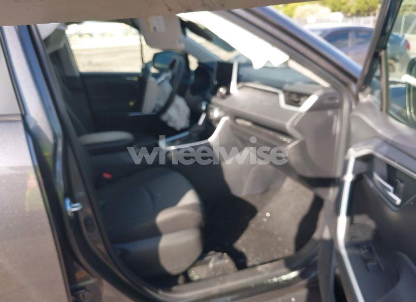 Photo 5 of 2024 Toyota Rav4 XLE (VIN 2T3W1RFV0RC299515)