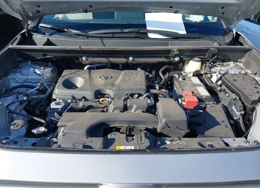 Photo 10 of 2024 Toyota Rav4 XLE (VIN 2T3W1RFV0RW333774)