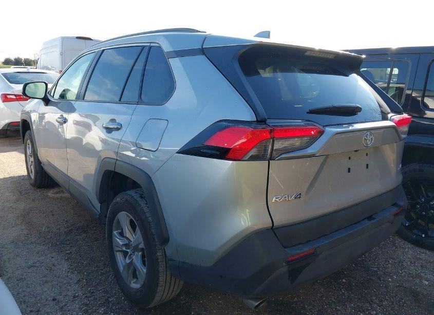 Photo 3 of 2024 Toyota Rav4 XLE (VIN 2T3W1RFV0RW333774)