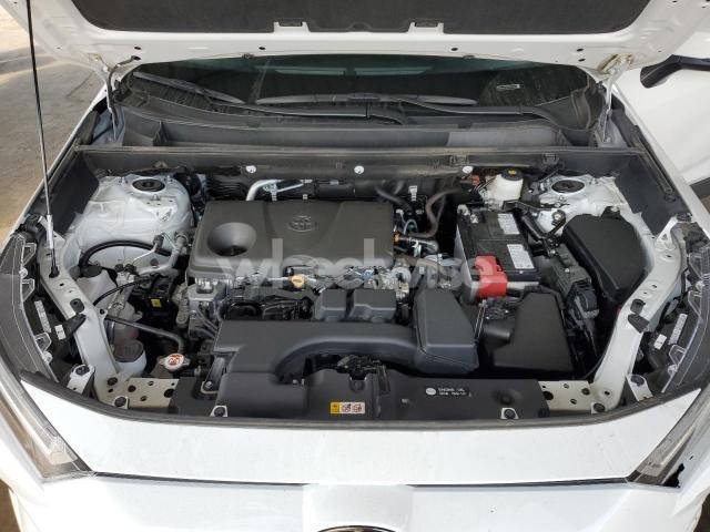 Photo 4 of 2025 TOYOTA RAV4 XLE (VIN 2T3W1RFV0SW377053)