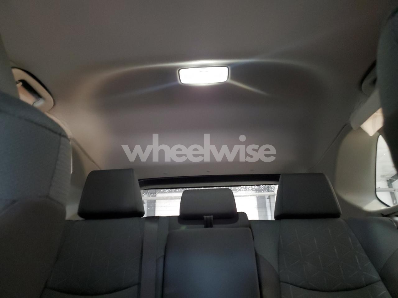 Photo 10 of 2025 TOYOTA RAV4 XLE (VIN 2T3W1RFV0SW410441)