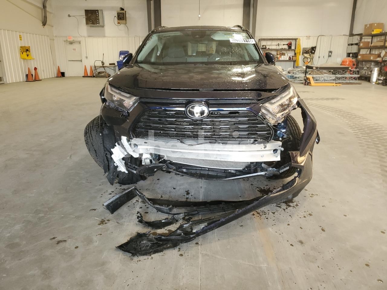 Photo 5 of 2025 TOYOTA RAV4 XLE (VIN 2T3W1RFV0SW410441)