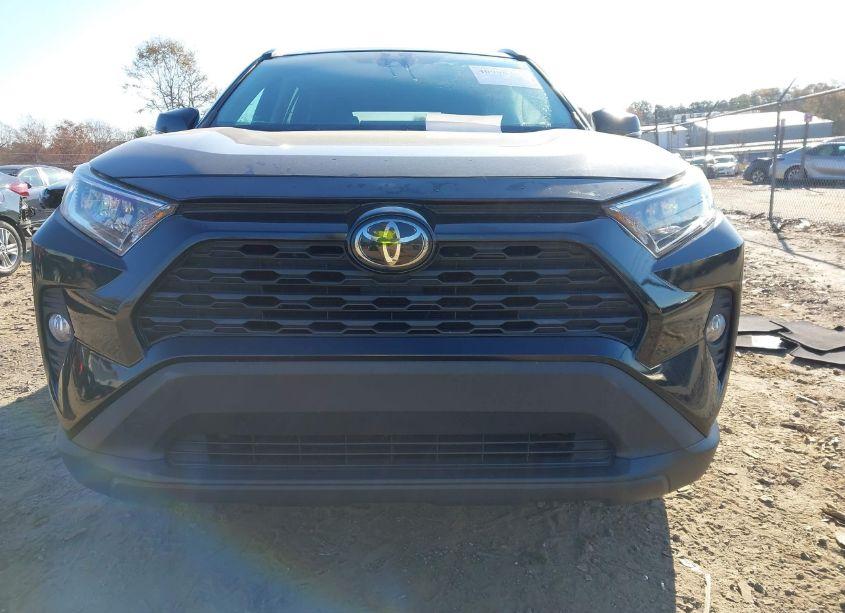Photo 13 of 2019 Toyota Rav4 XLE (VIN 2T3W1RFV1KW016057)