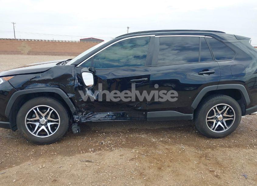 Photo 14 of 2019 Toyota Rav4 XLE (VIN 2T3W1RFV1KW043291)