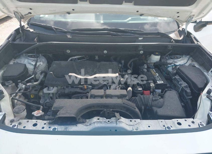 Photo 10 of 2020 Toyota Rav4 XLE (VIN 2T3W1RFV1LC079243)