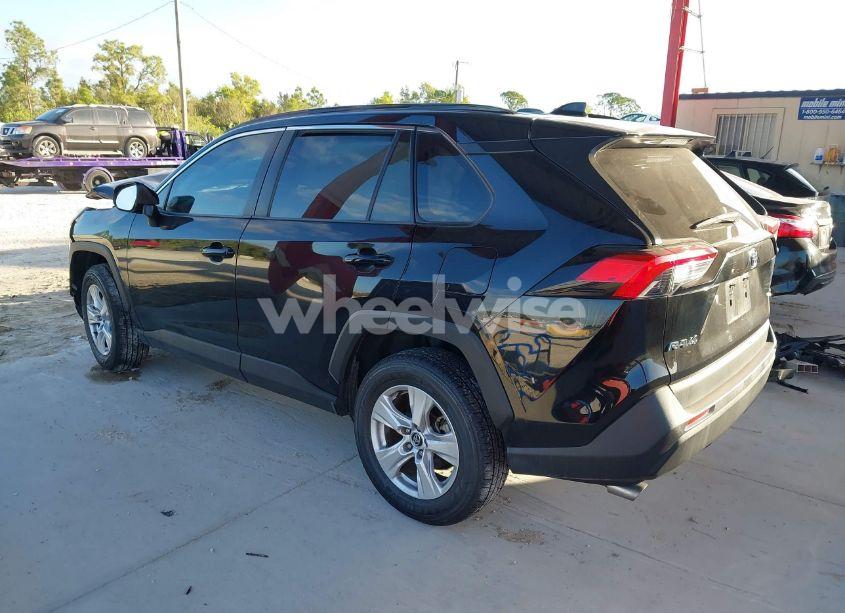 Photo 15 of 2021 Toyota Rav4 XLE (VIN 2T3W1RFV1MC087019)